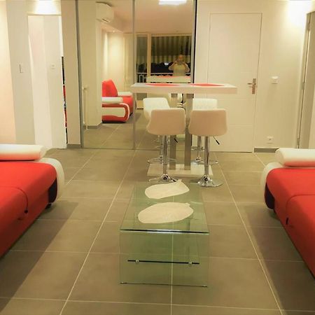 Superbe 3P 2Chambres, 2Terrasses Cannes Centre-Ville, 4 Min A Pied De La Croisette Sas-Meredith Loc Ngoại thất bức ảnh