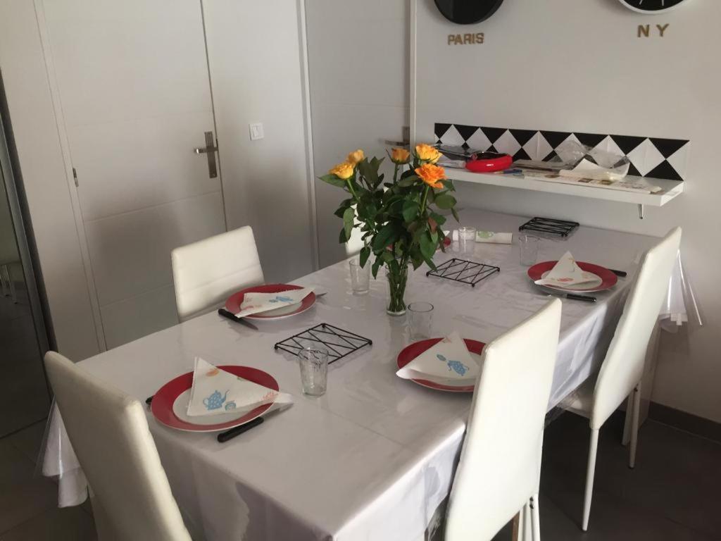 Superbe 3P 2Chambres, 2Terrasses Cannes Centre-Ville, 4 Min A Pied De La Croisette Sas-Meredith Loc Ngoại thất bức ảnh