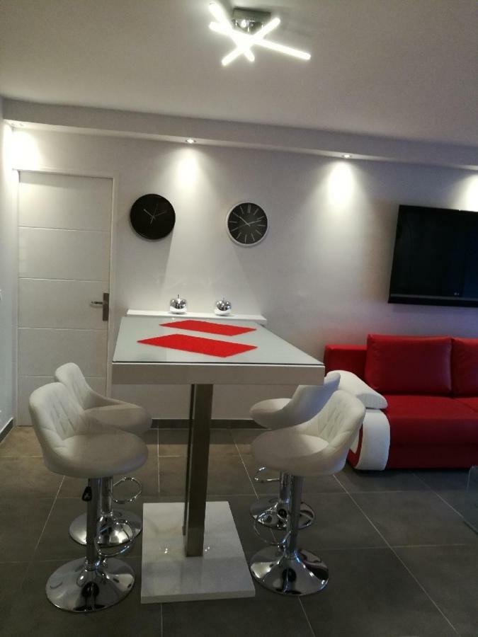 Superbe 3P 2Chambres, 2Terrasses Cannes Centre-Ville, 4 Min A Pied De La Croisette Sas-Meredith Loc Ngoại thất bức ảnh
